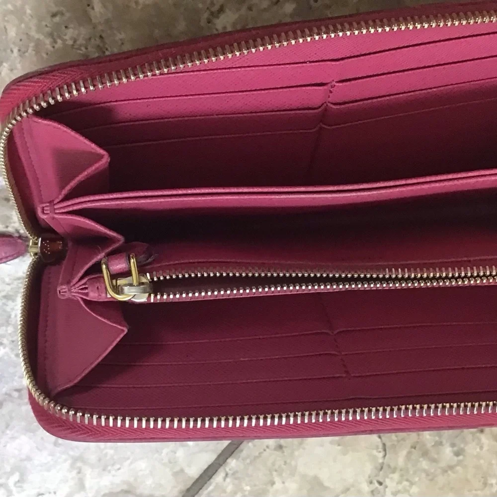 Prada Hot Pink Saffiano Zip Wallet with Gold Logo - Picture 2 of 3